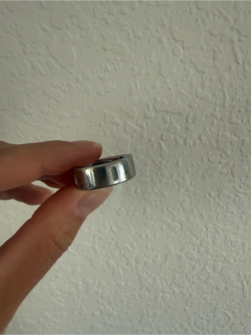 Oura Ring 4 - Silver - Size 7 - Sleep, Activity, Women’s Health, AI Advisor - Picture 7 of 7